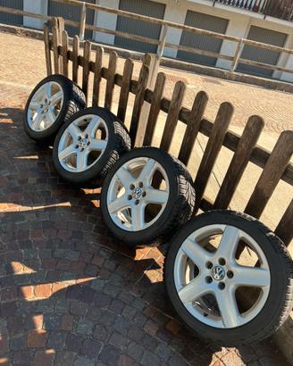 Cerchi e gomme Volkswagen 17 pollici