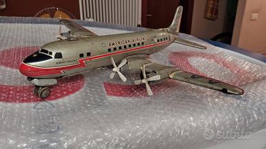 aereo in latta completo american air lines