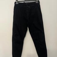 Pantaloni zara