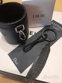 Dior set sauvage portachiavi e portaprofumo