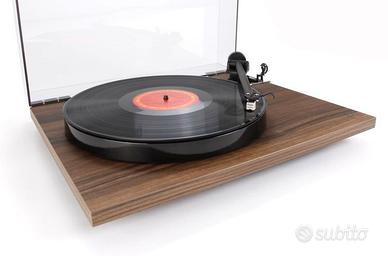 REGA PLANAR 1 Giradischi Finitura Walnut