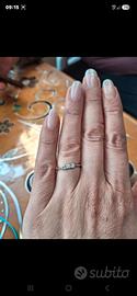 anello argento trilogy con tre pietre