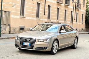 Audi A8 Lunga 6.3 W12 FSI 500cv Tiptornic8 Quattro