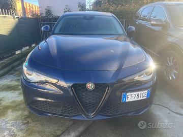 Alfa Romeo Giulia 2.2 Turbodiesel 160 CV Super