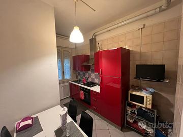 Singola zn osped/econ/bixio ragazze libera subito