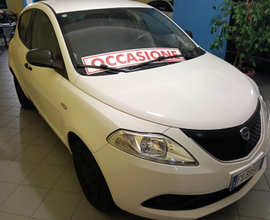 Lancia Ypsilon 1.2 benzina elefantino Blue