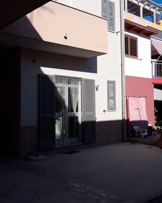 Casa indipendente adiacente Liceo A. Moro