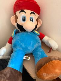 PELUCHE