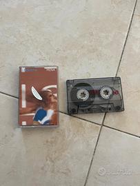 Musicassetta Mina, con sigillo di garanzia "Legger