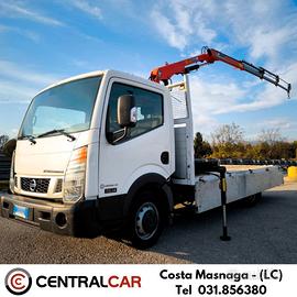 Nissan NT400 Cabstar con gru HC38 scarrabile