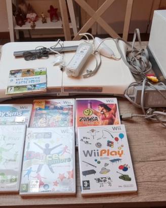 Wii completa di giochi controller e balance board