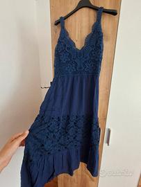 Vestitini 10 euro cadauno