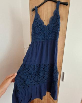 Vestitini 10 euro cadauno