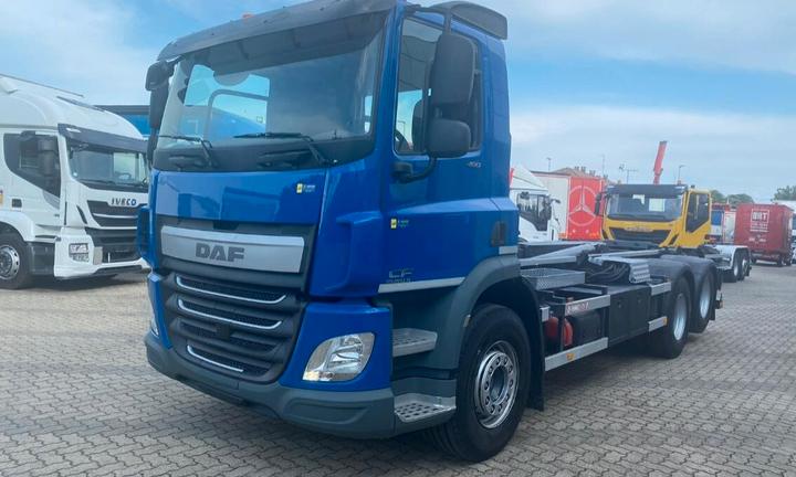 DAF CF 400