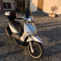 Piaggio Beverly S 300