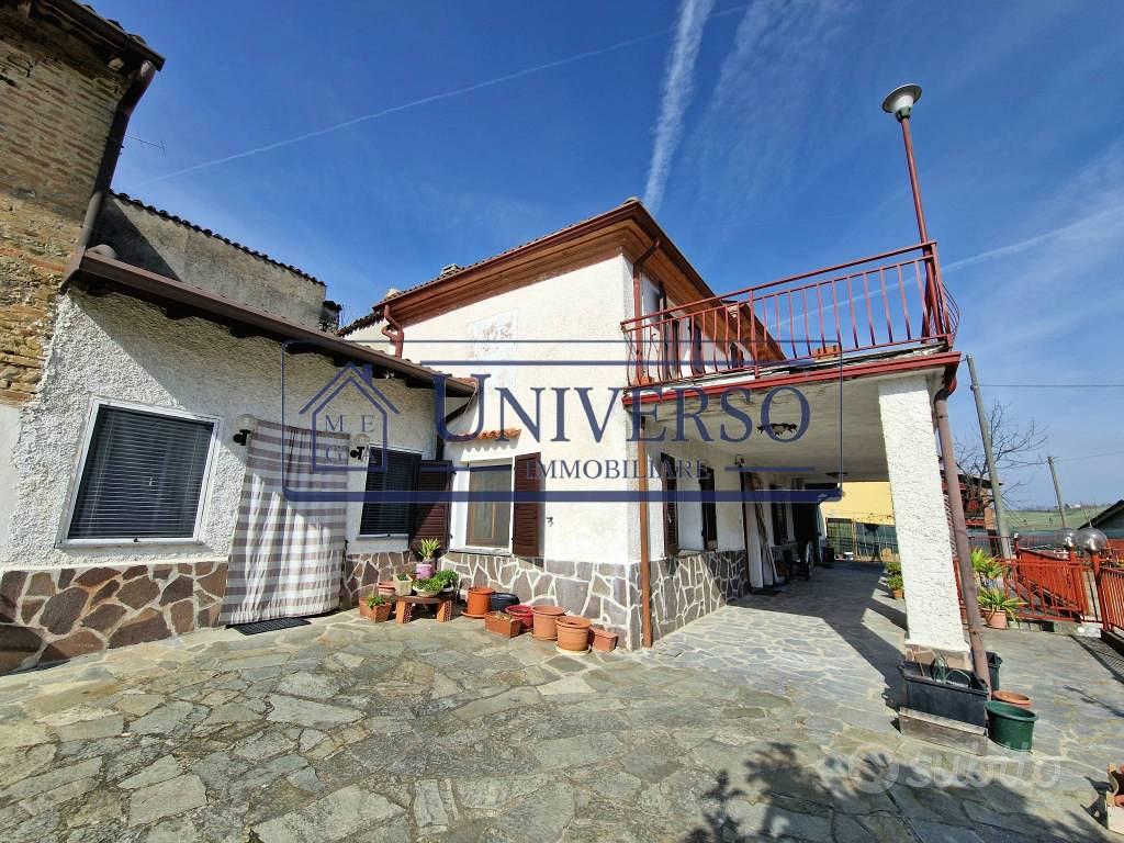 Villa di 260 m² con più di 5 locali e box auto dop - Vista 3