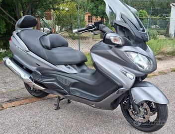 Suzuki Burgman 650 Executive