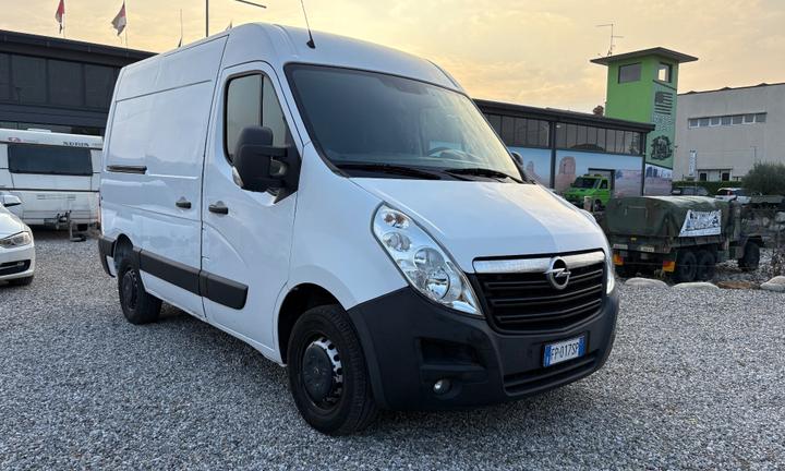 Opel movano