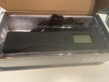 Pesa valigia con torcia e power bank