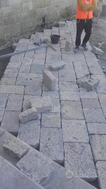 Lastre in pietra naturale lavorata e di recupero