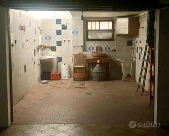 Garage 18 mq Prato zona Cafaggio