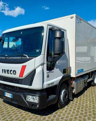 IVECO EUROCARGO ML80E22/P con cella frigo