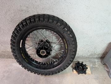 cerchio posteriore africa twin 650 