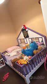 cameretta bambina(armadio,letto,scrivania)