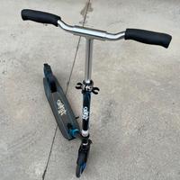 Monopattino a spinta