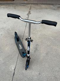 Monopattino a spinta