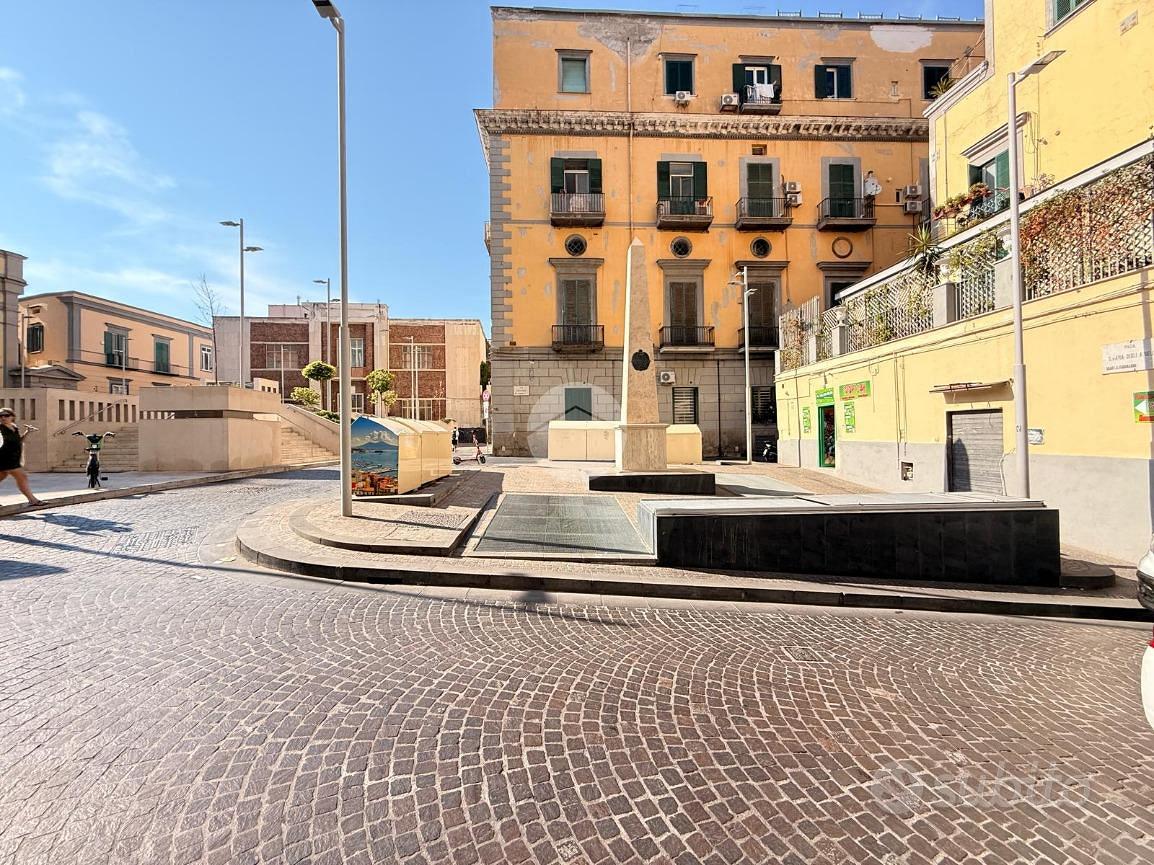 NEGOZIO A NAPOLI - Altro