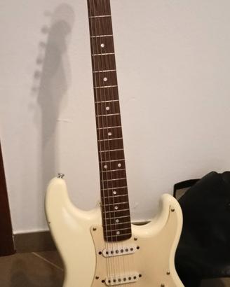 Fender Squier Stratocaster Bullet strat