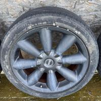 Set 4 cerchi e pneumatici Mini Countryman