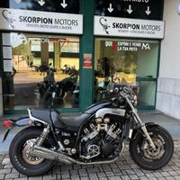 Yamaha V Max 1200