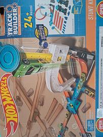 Hot wheels track builder 24 pezzi