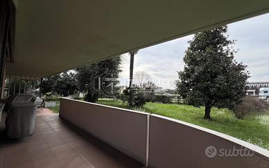 VILLA INDIPENDENTE CON GIARDINO E BOX DOPPIO