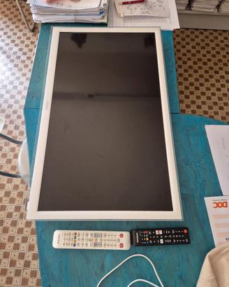 Televisore Samsung 32 pollici da parete 