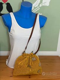 Borsa artigianale a spalla color senape
