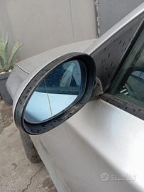 Specchietto laterale sx BMW 120D anno 2005 codice 