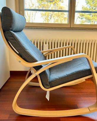 Sedia a dindolo modello Poäng