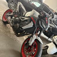 Yamaha MT-09 Bicolore