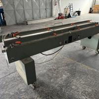 Pressa pneumatica lineare Stegherr - bordatrice