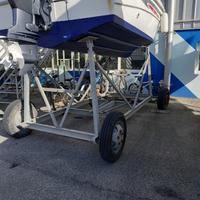 Carrello per barca a vela