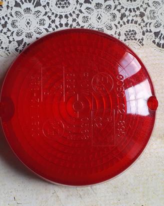 Lente rossa Cobo R10W