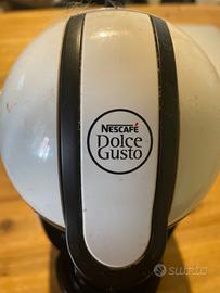 Macchina del caffè Nescafé Dolce gusto