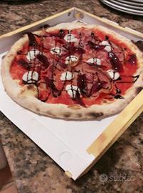 Pizzaiolo con 16 anni esperienza