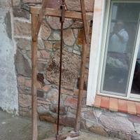 vecchio attrezzo da cantiere navale..