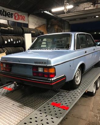 Lo faccio una vecchia Volvo con pochi chilometri