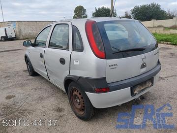 Opel corsa c x01 1.7 di 65cv 00-09 -ricambi