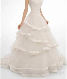 Spendido Abito da Sposa Principesco-Tulle a Balze